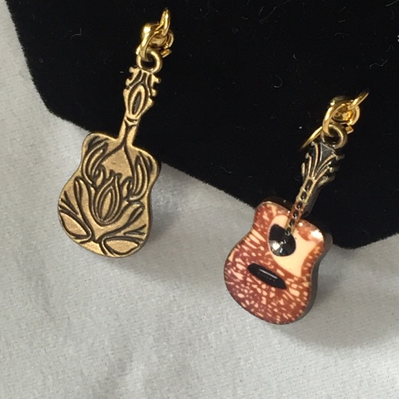 SOLD! - Picture 4 of 6